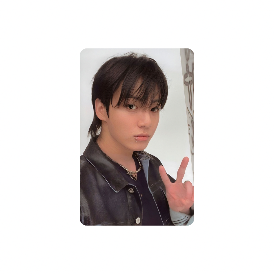 JUNGKOOK - GOLDEN Photocards